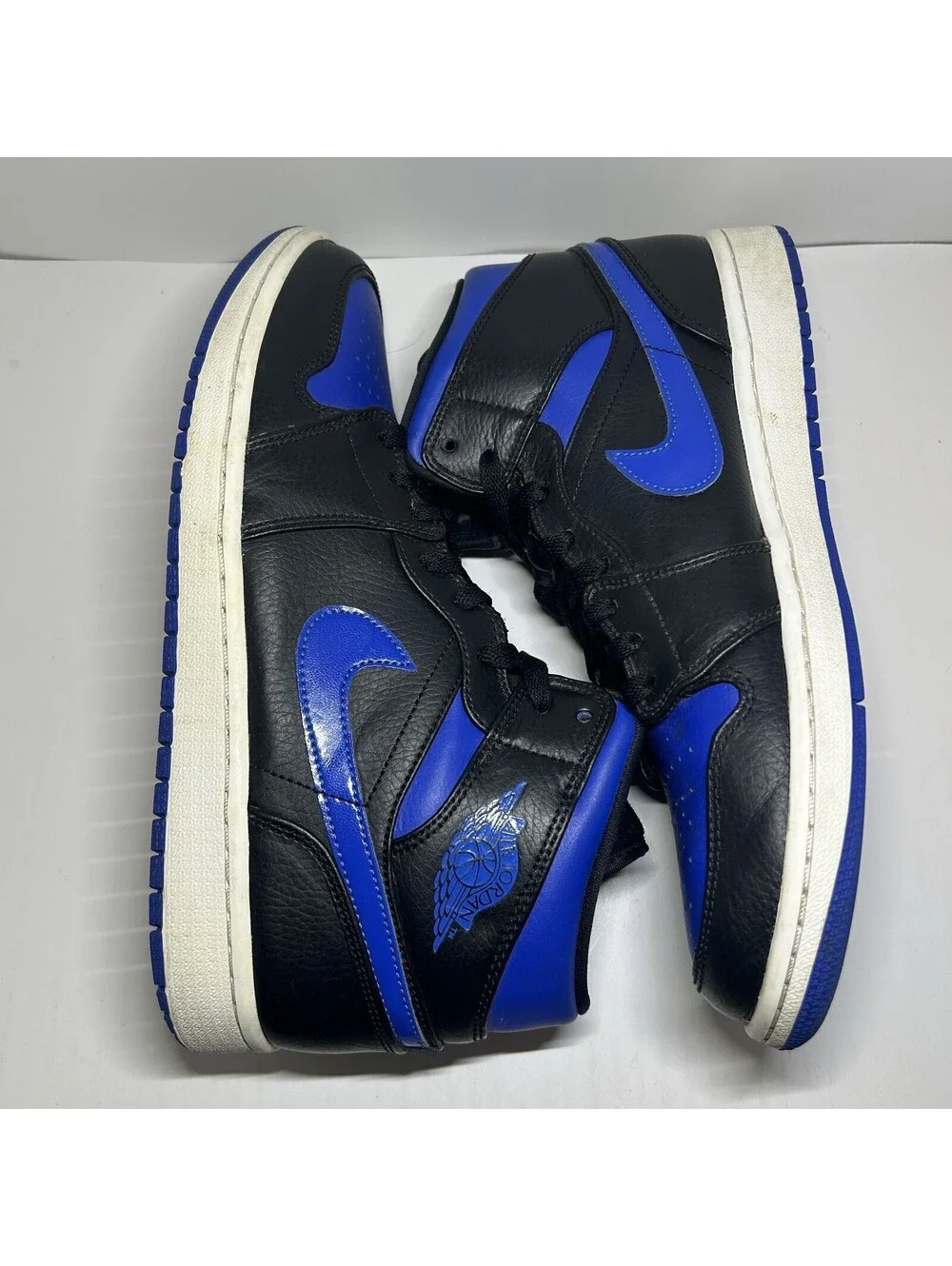 Air Jordan 1 Mid Royal 2020 - Size 10 - (554724-068)